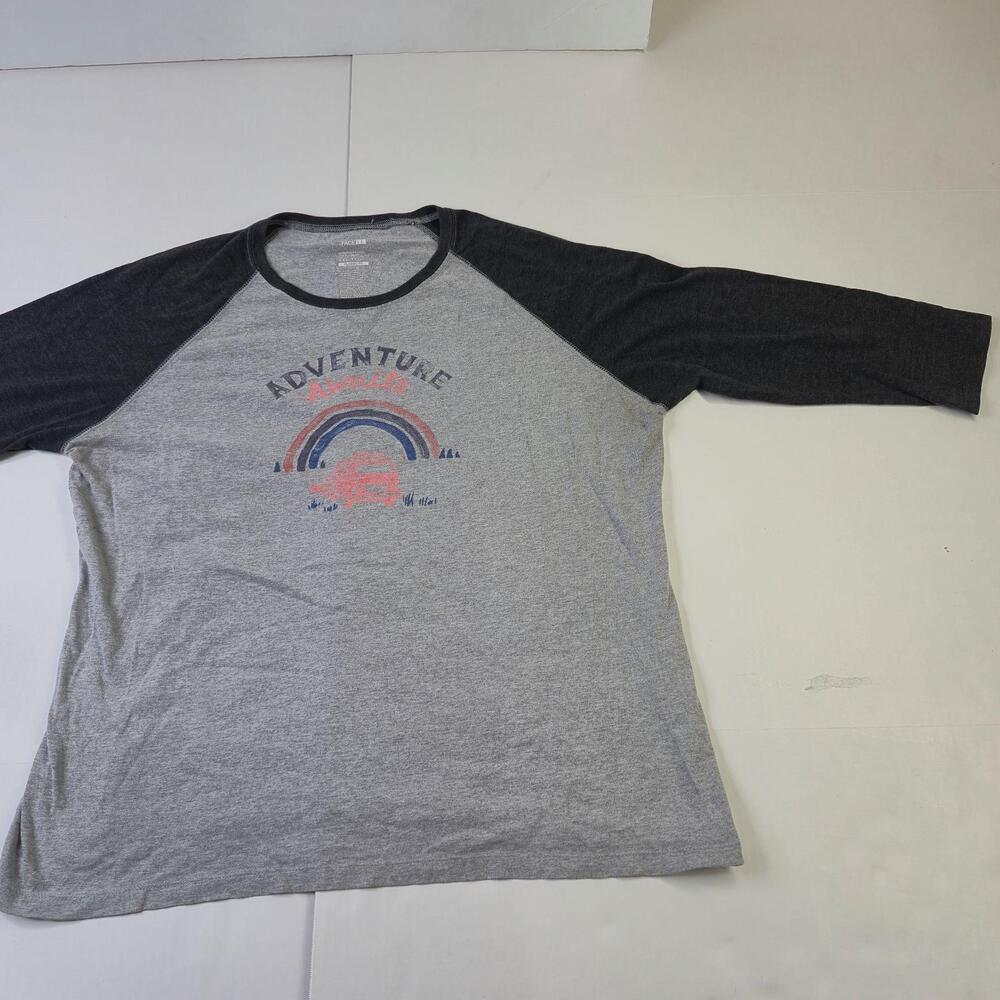 The North Face Shirt Womens 2XL Gray Black Raglan 3/4 Sleeve Adventure Awaits